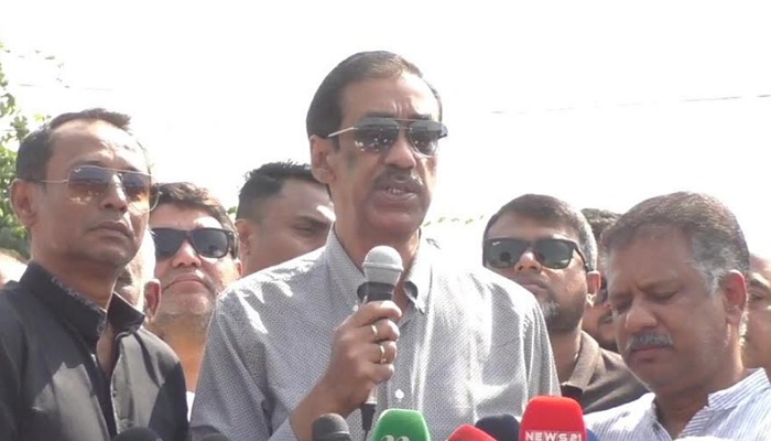 সাহস থাকলে দেশে আসুন, তারেককে বললেন শামীম ওসমান